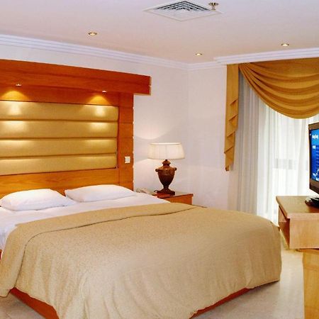 Mirage Suites Kuwait City Rom bilde